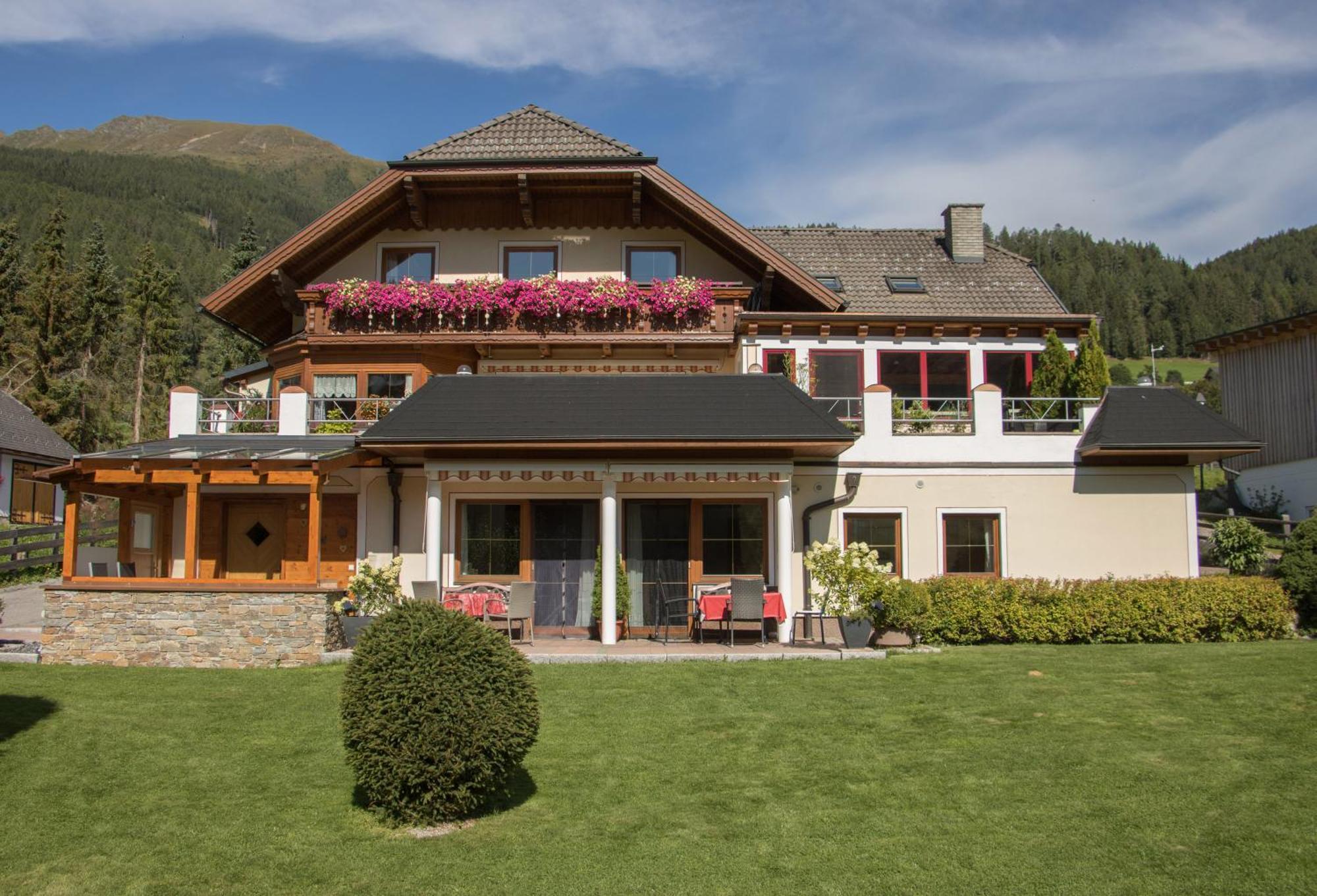 Lungau Apartment - Ferienwohnung Haus Esl Hintergoriach Exterior photo